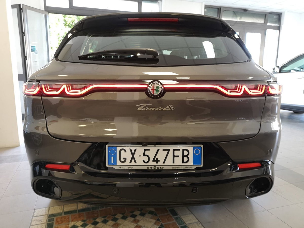 Alfa Romeo Tonale 1.6 Sprint 130cv tct6 (12)