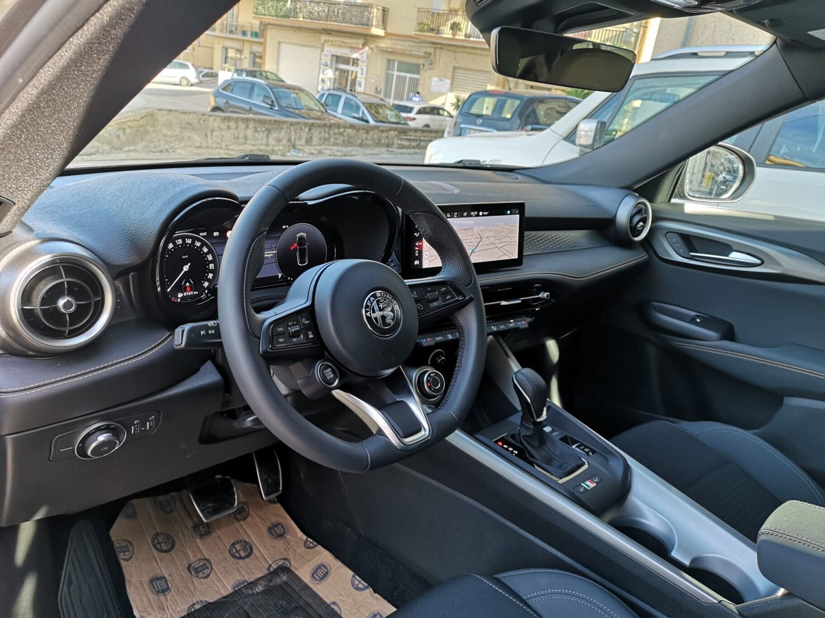 Alfa Romeo Tonale 1.6 Sprint 130cv tct6 (17)