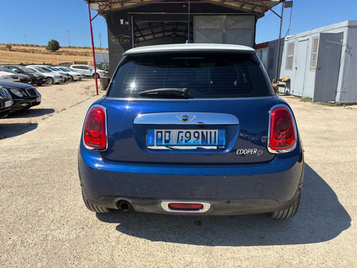 MINI Mini 1.5 Cooper D (9)