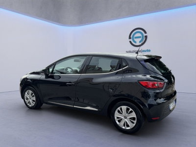 Renault Clio 1.2 75CV 5 porte Life (4)