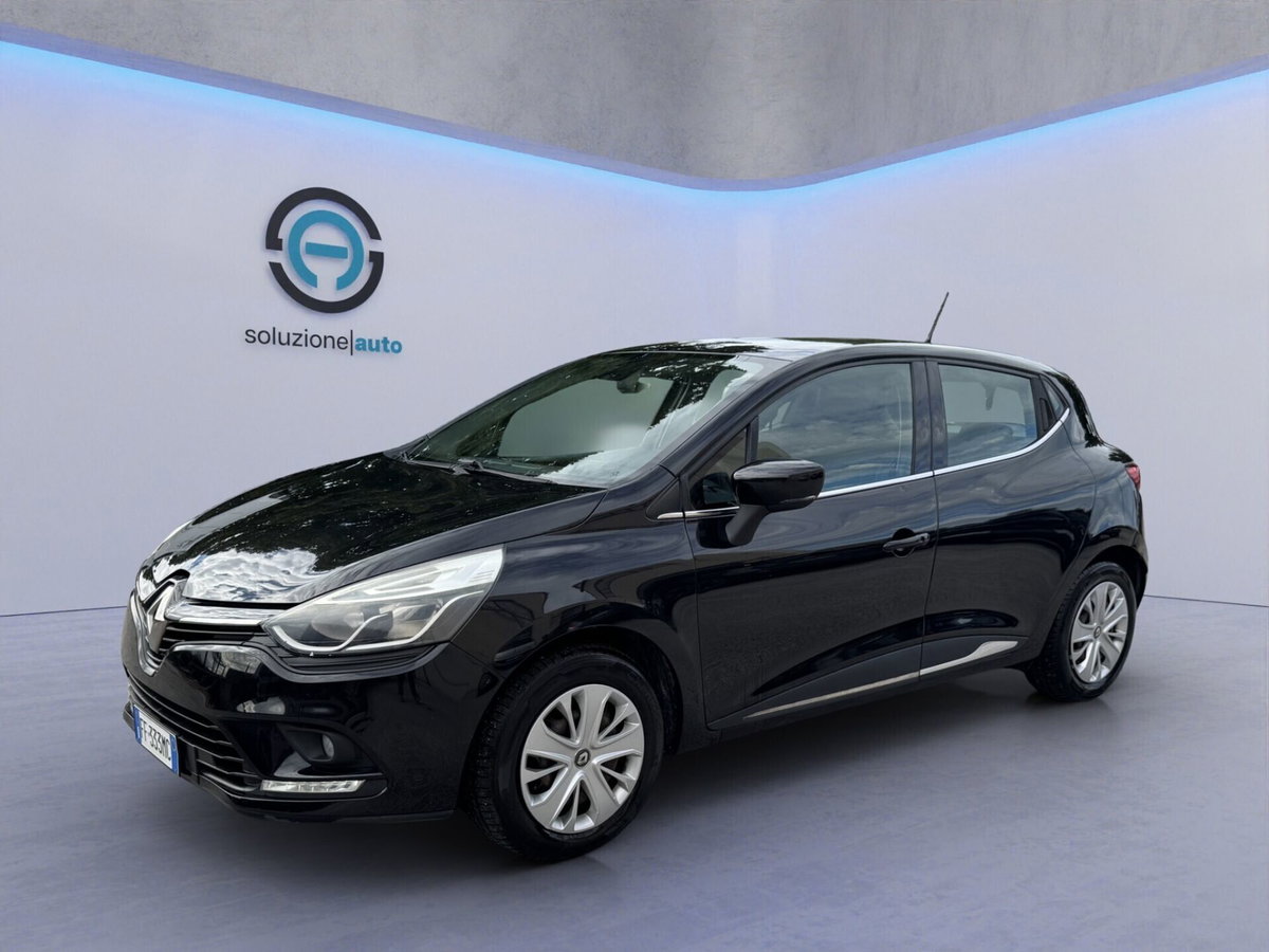 Renault Clio 1.2 75CV 5 porte Life (6)