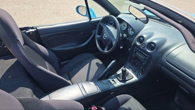 Mazda MX-5 1.6i 16V cat Phoenix (6)