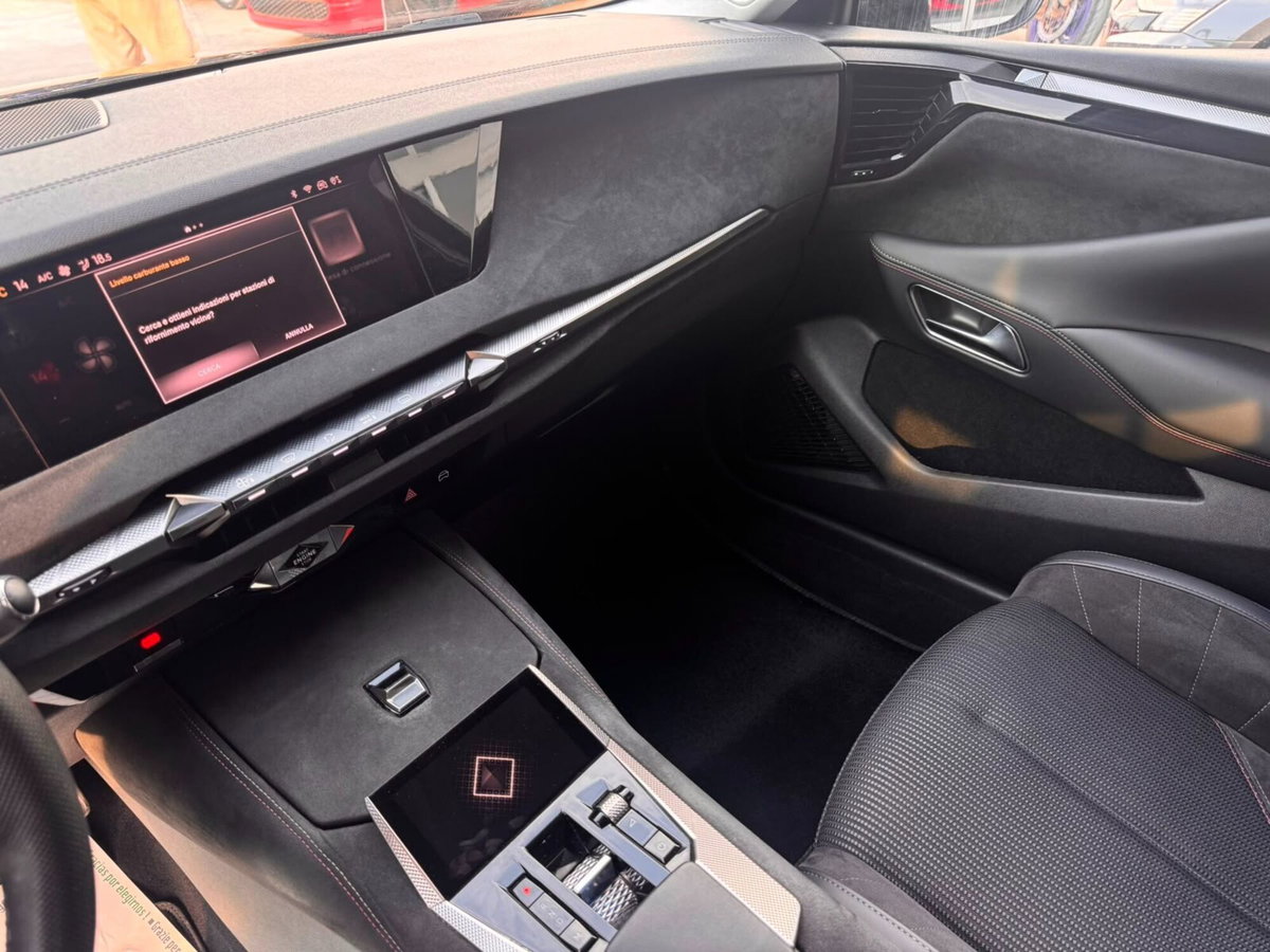 Ds DS 4 DS4 1.5 bluehdi Performance Line 130cv auto (10)
