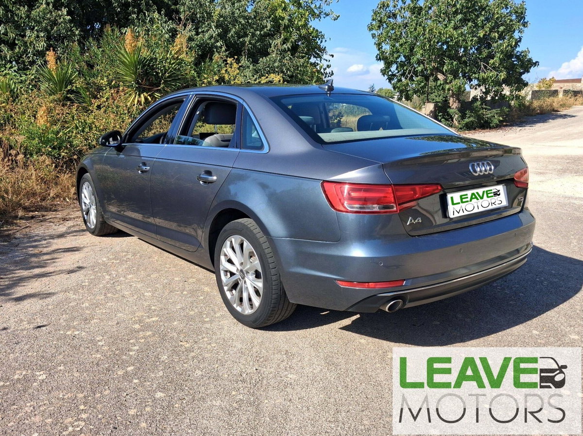 Audi A4 2.0 TDI 150 CV ultra S tronic Business (7)
