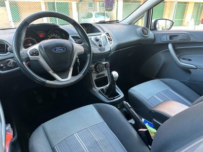 Ford Fiesta 1.4 5 porte Bz.- GPL Titanium (13)