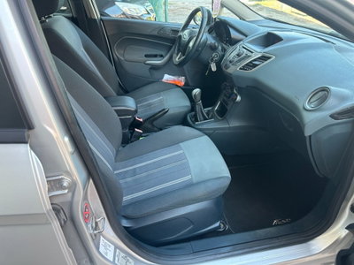 Ford Fiesta 1.4 5 porte Bz.- GPL Titanium (5)