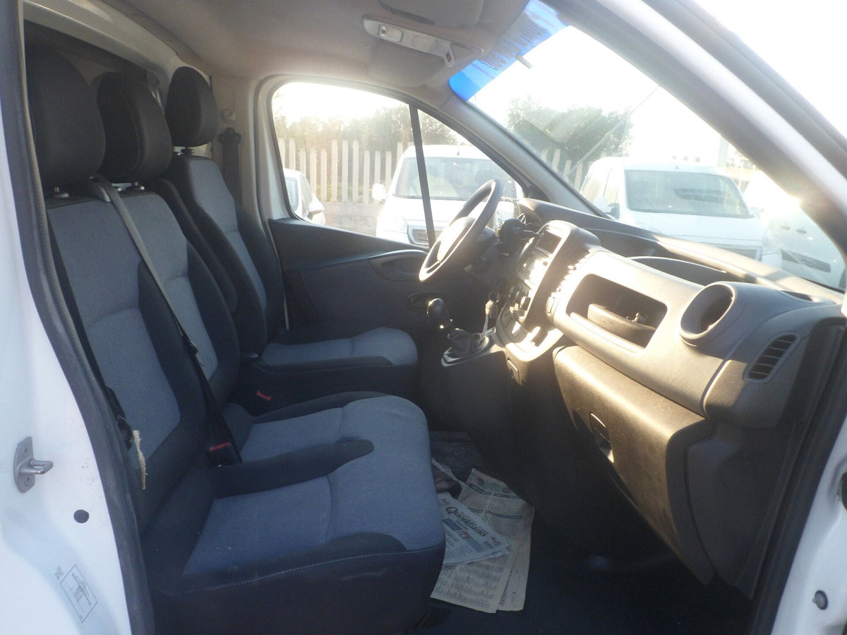 Opel Vivaro Furgone 29 1.6 BiTurbo S&S EcoFLEPC-TN Furgone Edition (14)