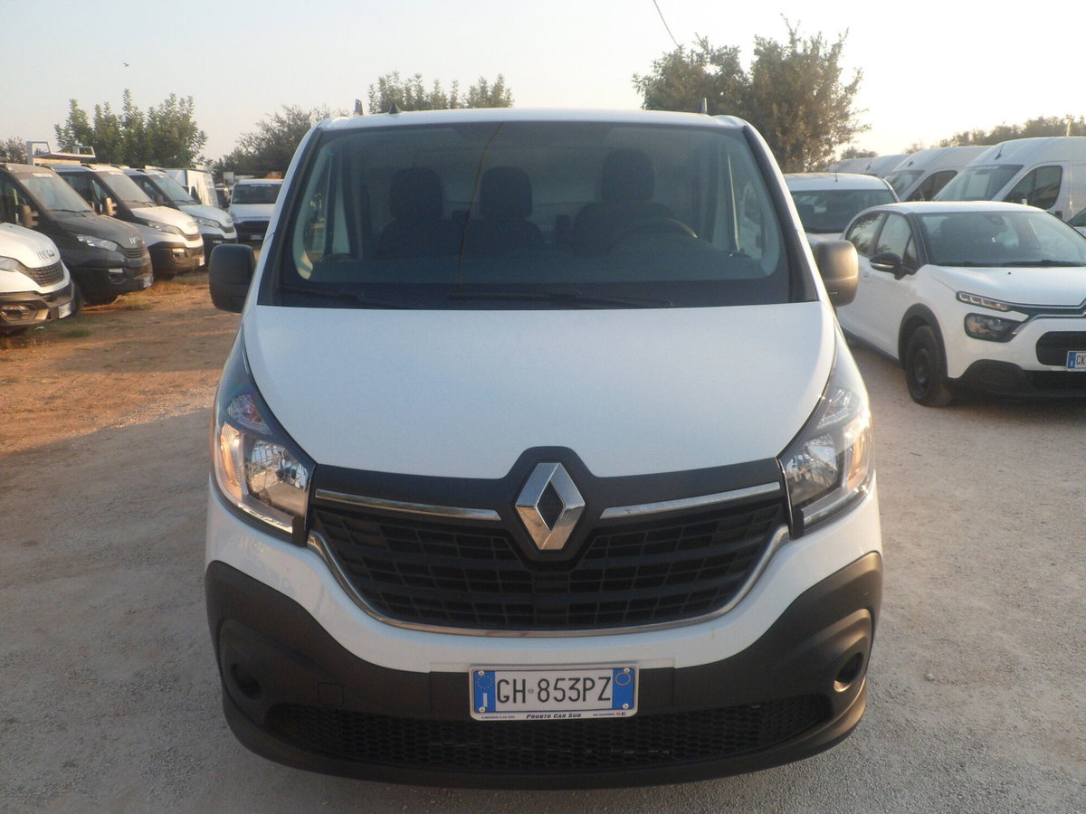 Renault Trafic Furgone T29 2.0 dCi 120CV PL-TN-DC Furgone Ice Plus (2)