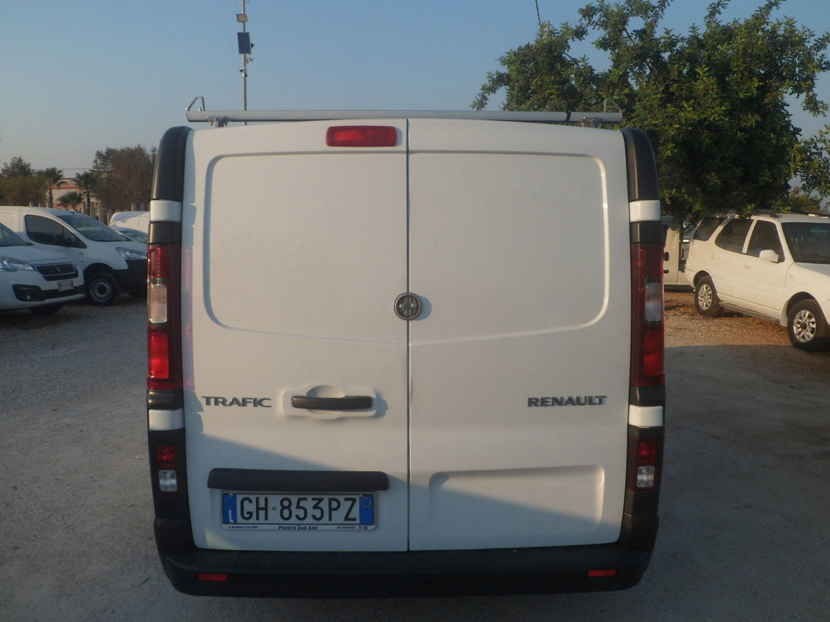 Renault Trafic Furgone T29 2.0 dCi 120CV PL-TN-DC Furgone Ice Plus (5)