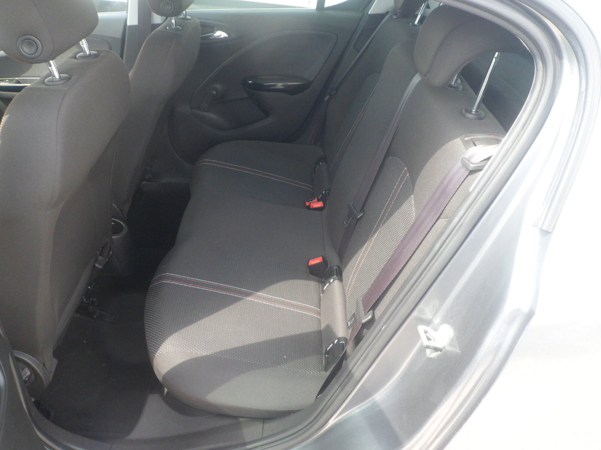 Opel Corsa 1.3 CDTI 5 porte b-Color (8)