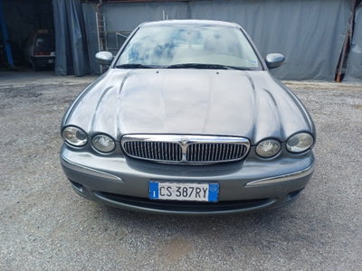 Jaguar X-Type 2.0D cat Executive EU3 (4)