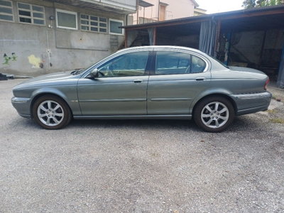 Jaguar X-Type 2.0D cat Executive EU3 (5)