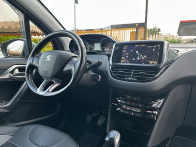 Peugeot 2008 100 Allure (17)