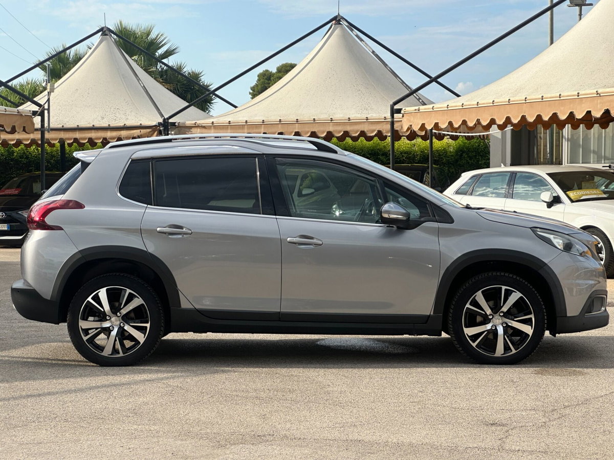 Peugeot 2008 100 Allure (8)