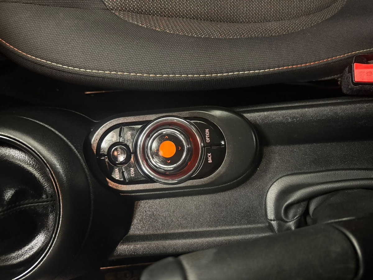 MINI Mini Countryman 1.5 One D Baker Street Countryman (14)