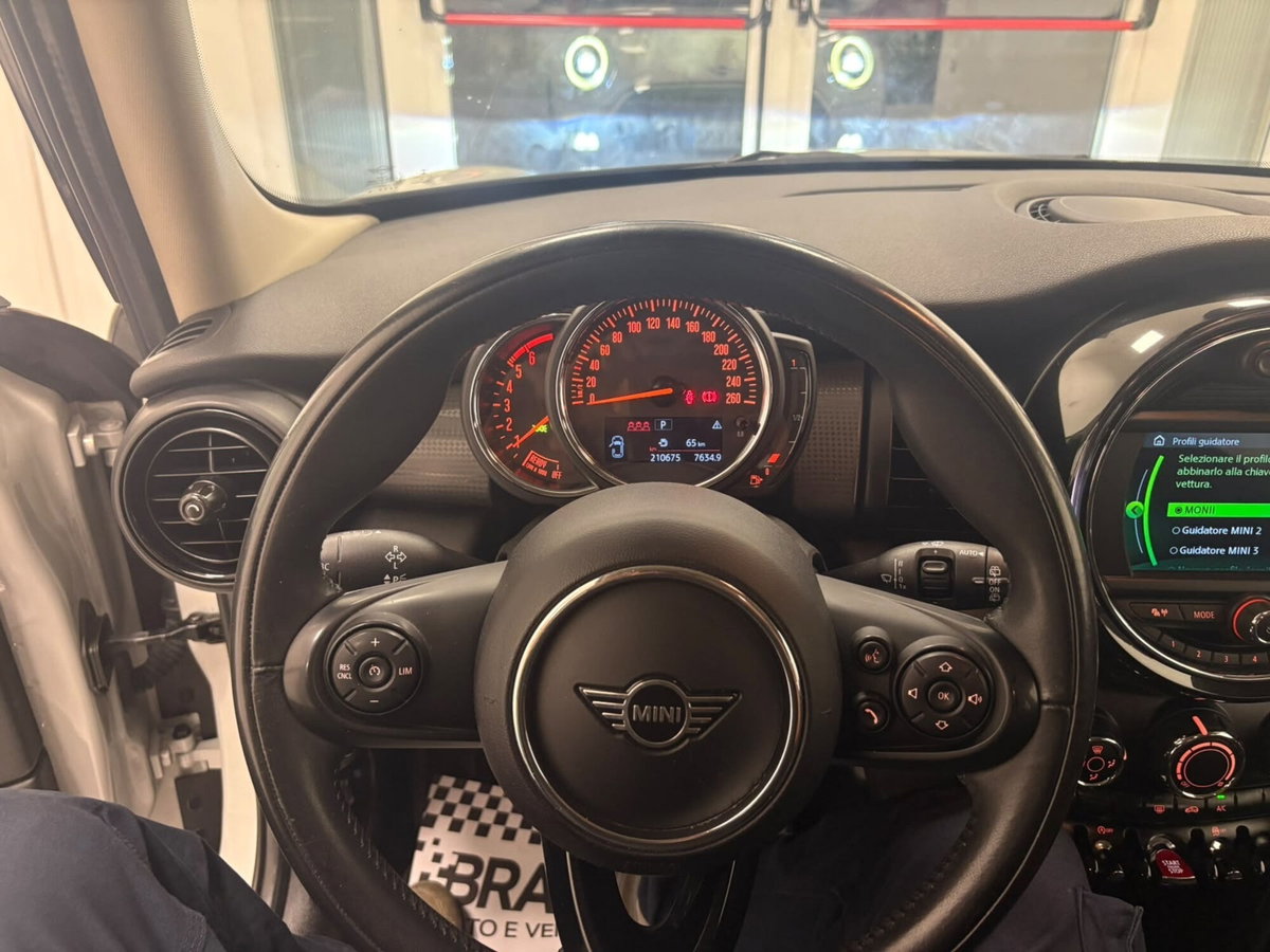 MINI Mini Countryman 1.5 One D Baker Street Countryman (9)