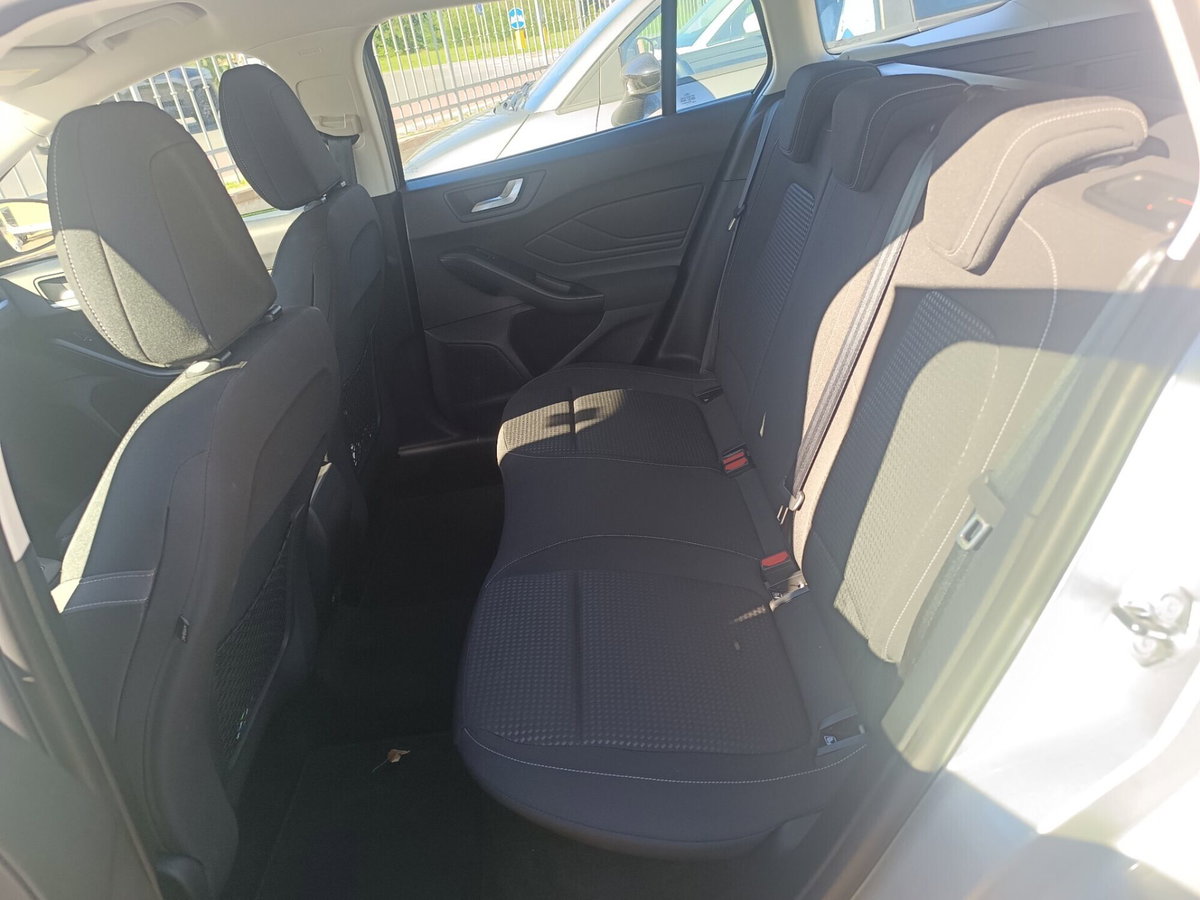 Ford Focus Station Wagon 1.5 EcoBlue 120 CV automatico SW Business (6)