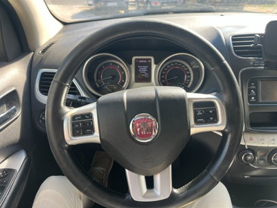 Fiat Freemont 2.0 Multijet 140 CV Urban (15)
