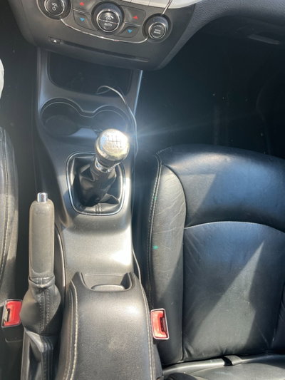 Fiat Freemont 2.0 Multijet 140 CV Urban (18)
