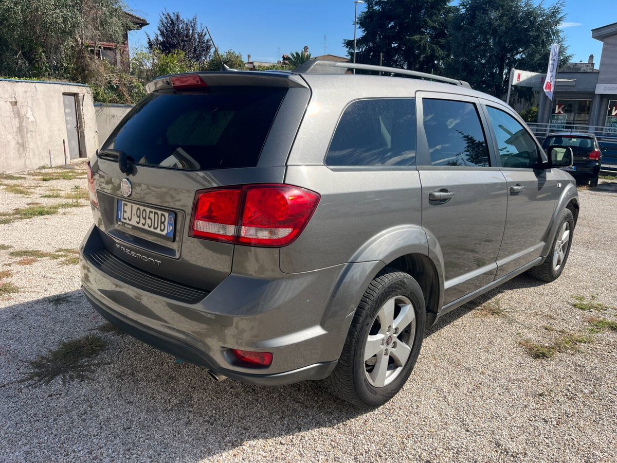 Fiat Freemont 2.0 Multijet 140 CV Urban (3)