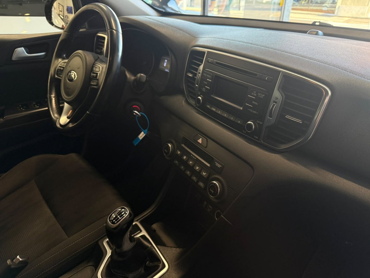 Kia Sportage 1.7 CRDI 2WD Class (9)