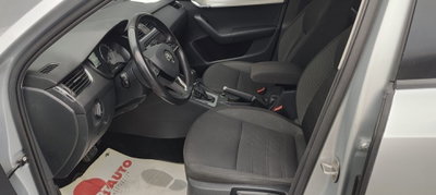 Skoda Octavia Station Wagon 1.5 G-TEC DSG Wagon Ambition (9)