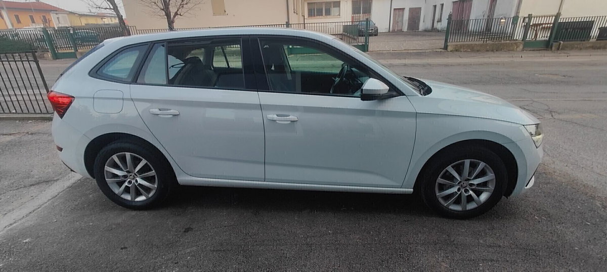 Skoda Scala 1.0 TSI 115 CV Ambition (4)