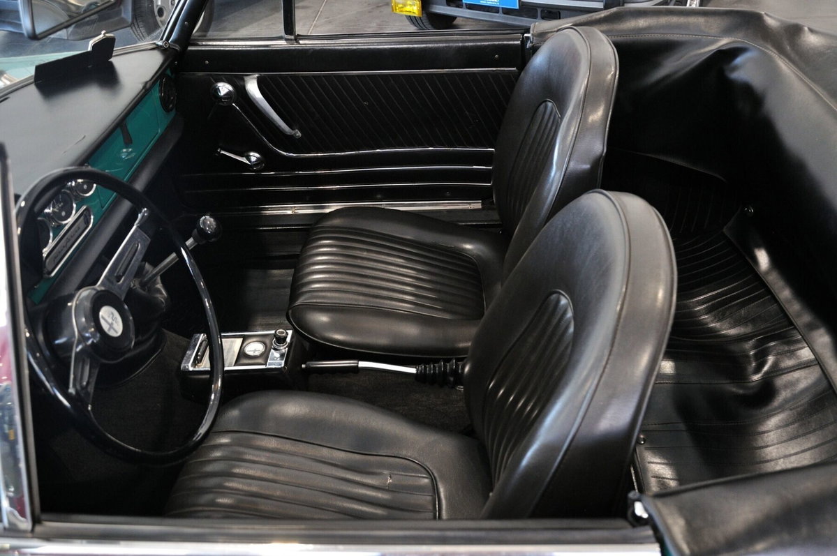 Alfa Romeo Spider 1.6 Junior (11)
