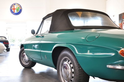 Alfa Romeo Spider 1.6 Junior (20)