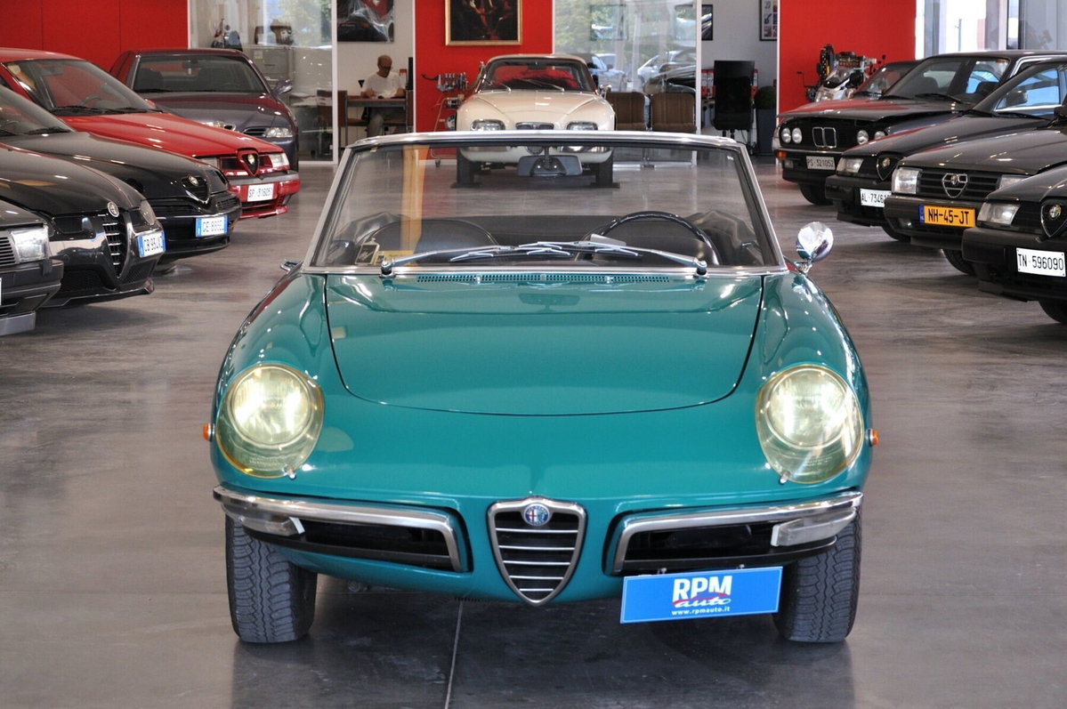 Alfa Romeo Spider 1.6 Junior (3)