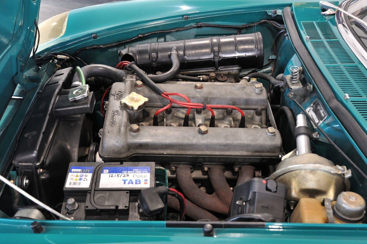 Alfa Romeo Spider 1.6 Junior (8)