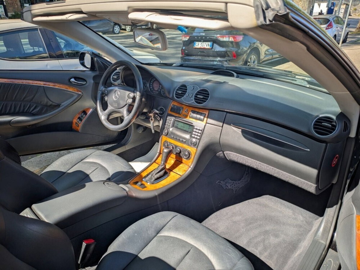 Mercedes-Benz CLK 200 Kompr. TPS cat Cabrio Avantg. (8)