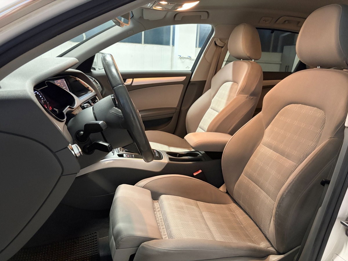 Audi A4 Avant 2.0 TDI 143CV F.AP. (8)