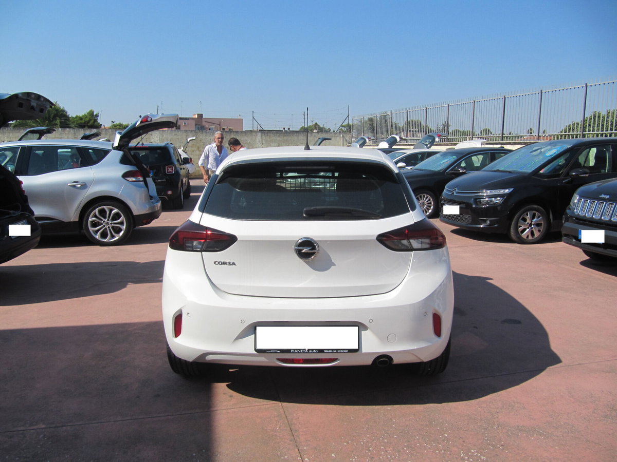 Opel Corsa 1.5 D 100 CV Edition (5)