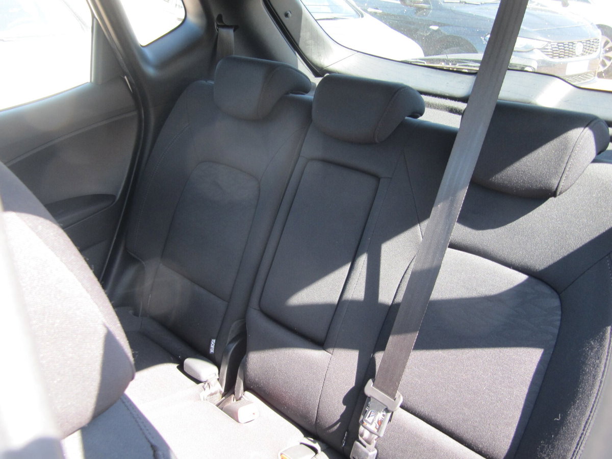 Hyundai ix20 1.4 CRDI 90 CV APP MODE (11)