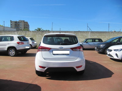 Hyundai ix20 1.4 CRDI 90 CV APP MODE (4)