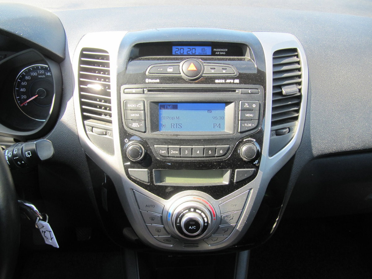Hyundai ix20 1.4 CRDI 90 CV APP MODE (7)
