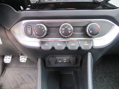 Kia Rio 1.1 CRDi 5p. Active (10)