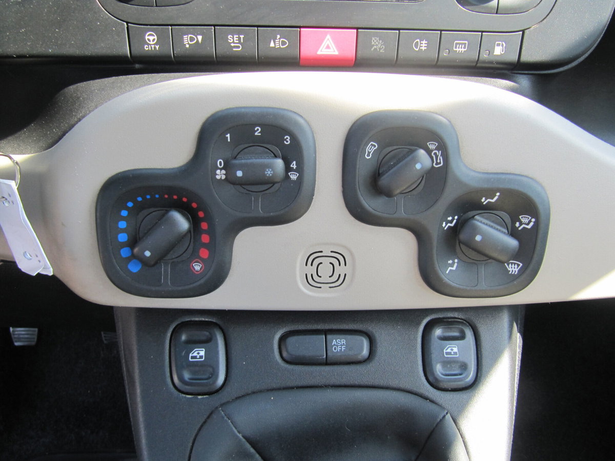Fiat Panda 0.9 TwinAir Turbo Natural Power Young (7)