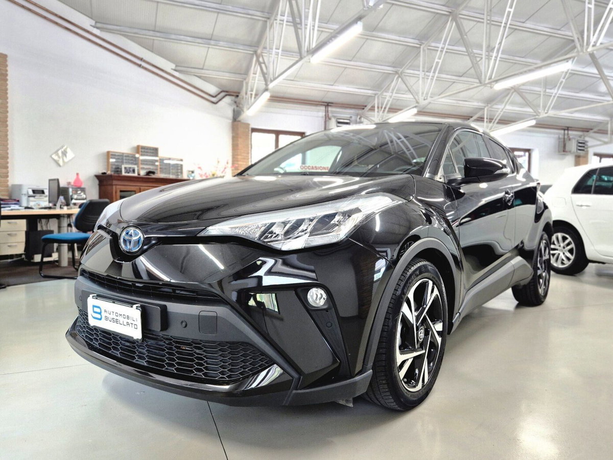 Toyota Toyota C-HR 1.8 Hybrid E-CVT Trend (3)