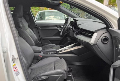 Audi A3 Sportback 30 TFSI S line edition (5)