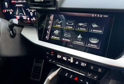 Audi A3 Sportback 30 TFSI S line edition (7)