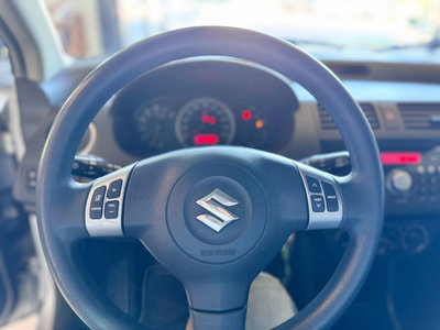 Suzuki Swift 1.3 5p. GLX (7)