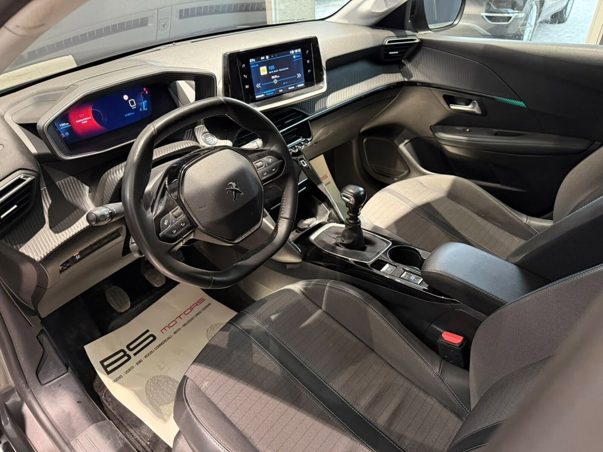 Peugeot 208 PureTech 100 Stop&Start EAT8 5 porte Allure Pack (9)