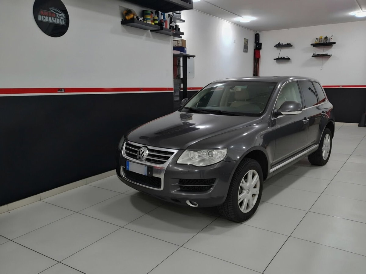 Volkswagen Touareg V6 TDI DPF Exclusive