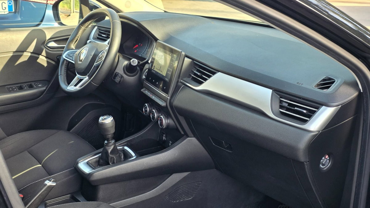 Renault Captur TCe 100 CV GPL FAP Zen (9)