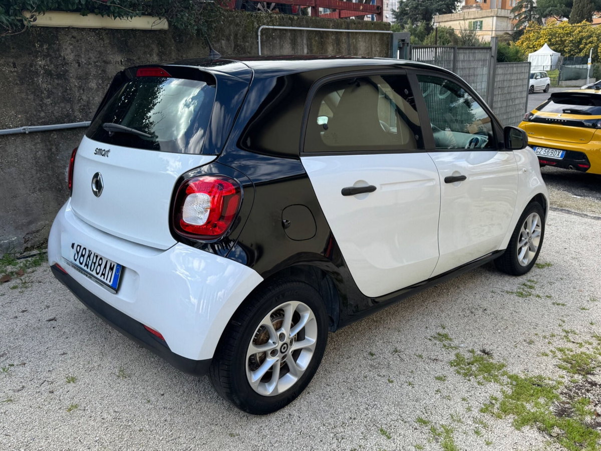 smart forfour forfour 70 1.0 twinamic Passion (3)