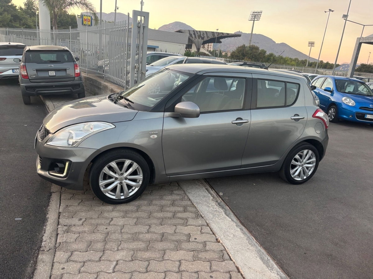 Suzuki Swift 1.3 DDiS 5 porte B-Top (2)