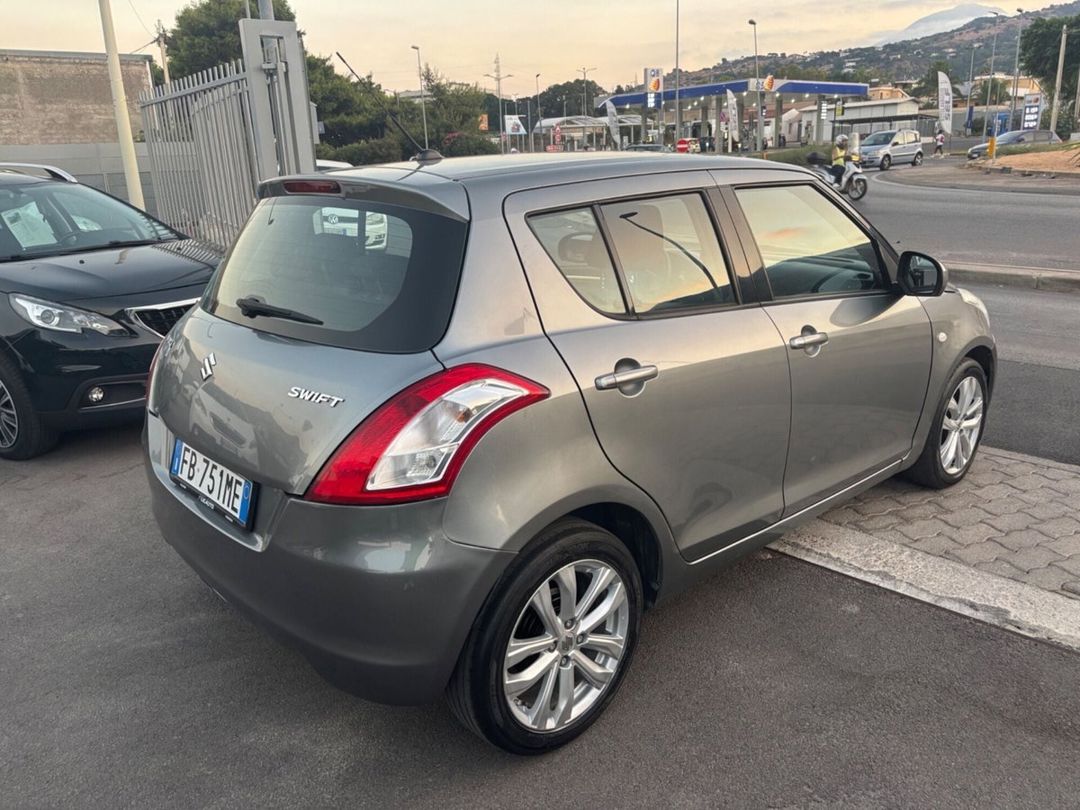 Suzuki Swift 1.3 DDiS 5 porte B-Top (6)