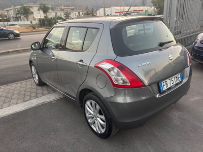 Suzuki Swift 1.3 DDiS 5 porte B-Top (8)